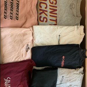 8 Medium Men’s Graphic T-shirts